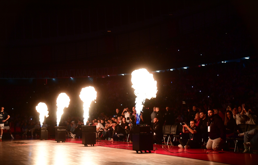 Φίλαθλοι Ολυμπιακού: «Κράτος γενοκτόνος το Ισραήλ, ανεπιθύμητοι στο γήπεδό μας»