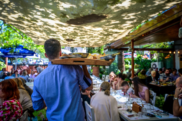 ΕΡΓΑΝΗ: Αύξηση στις δηλωθείσες υπερωρίες κατά 1,8 εκατ. ώρες σε σχέση με πέρυσι