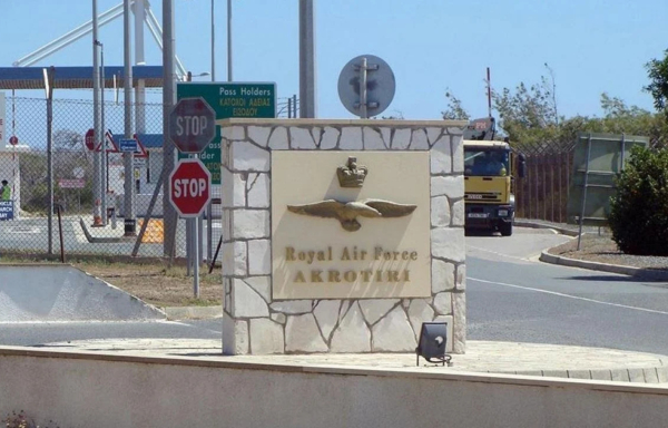 Ποιο το μέλλον των βρετανικών βάσεων στην Κύπρο; Ο ΥΠΕΞ Κόμπος απαντά
