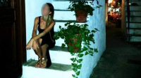 Έγκλημα στη Φολέγανδρο: Συγκλονίζει η μητέρα της Γαρυφαλλιάς - «Αυτός θέλει να σώσει το τομάρι του»