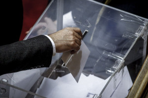 Αυτοδιοικητικές εκλογές 2019: Πόσο και πώς μπορούν να διαφημίζονται οι υποψήφιοι σε εκλογικά κέντρα, ΜΜΕ και φυλλάδια