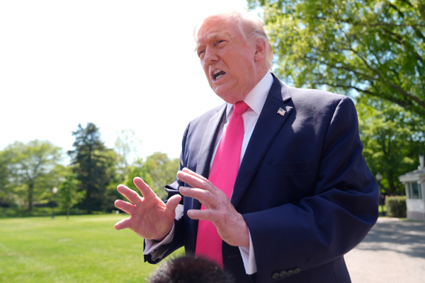 Τραμπ (ξανά) κατά πάπα Λέων: Να καταλάβει ότι το Ιράν δεν μπορεί να έχει πυρηνικά - Δεν θα συναντηθώ μαζί του