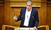 Μητσοτάκης εναντίον Γερουλάνου