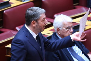 Ανδρουλάκης: Κατάπτυστος ο νέος εκλογικός νόμος - Το ΠΑΣΟΚ δεν θα επιτρέψει να εφαρμοστεί