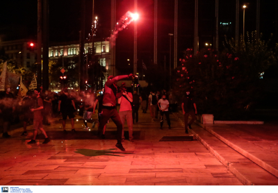 Εισαγγελική έρευνα για τον ξυλοδαρμό διαδηλωτή από αστυνομικούς στην Πλατεία Βικτωρίας