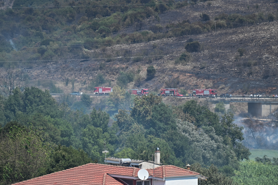 Φωτιά στην Πρέβεζα: Εκτροπή κυκλοφορίας από Άρτα έως Αυγό