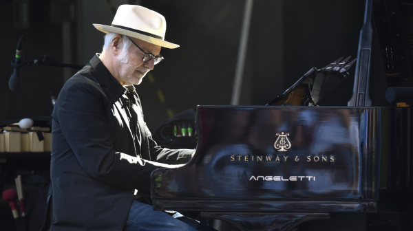 Ο Ludovico Einaudi έρχεται στην Ελλάδα για μια μεγάλη συναυλία στο Καλλιμάρμαρο