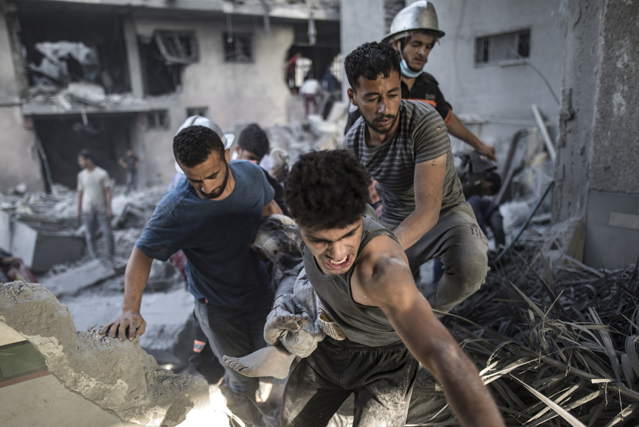Ένας μήνας σφαγής και απελπισίας: Νέα διορία σε αμάχους, μια ανάσα πριν την εισβολή στην πόλη της Γάζας