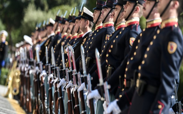 Πανελλήνιες 2025 Στρατιωτικές Σχολές: Τέλος χρόνου για τις αιτήσεις για τις προκαταρκτικές εξετάσεις