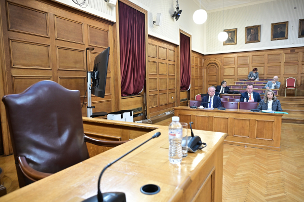 ΟΠΕΚΕΠΕ: Καλούν πάλι τον «Φραπέ» στην εξεταστική