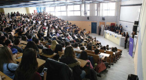 Κορονοϊός: Δεν χάνεται το εξάμηνο στα ΑΕΙ - Υπογράφηκε η εγκύκλιος για την εξ' αποστάσεως εκπαίδευση