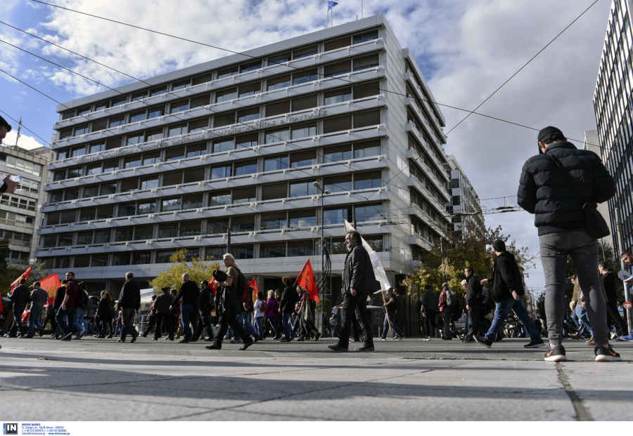 Συλλογικές συμβάσεις στους εργαζόμενους ΔΕΥΑ ζητά η ΓΣΕΕ