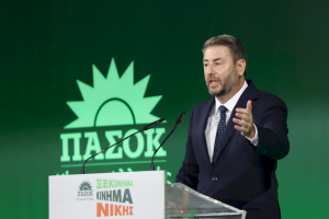 Ο Ανδρουλάκης ζητά απαντήσεις για τον πηγαίο κώδικα της «Ασπίδας του Αχιλλέα»: «Είμαστε ή δεν είμαστε σε ομηρία;»