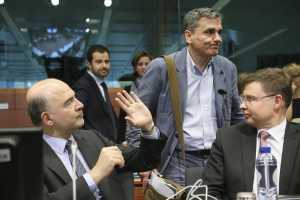 Le Monde: «Επιτέλους, μια &quot;συνολική&quot; συμφωνία για το ελληνικό χρέος»