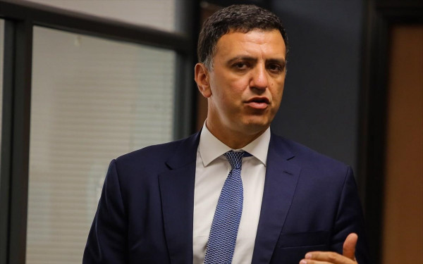 Κικίλας: Το υπ. Υγείας έχει ενιαίο σχέδιο διαχείρισης της επιδημίας στα νησιά