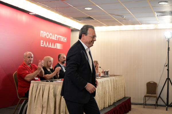 Αναταραχή και αβεβαιότητα στον ΣΥΡΙΖΑ για τις κινήσεις του Αλέξη Τσίπρα