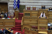 Γεωργιάδης: «Είσαι η καλύτερη φίλη του Κασιδιάρη» - Κωνσταντοπούλου: «Είσαι θαυμαστής των ναζί»