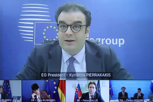 Πιερρακάκης: Υπέρ στοχευμένων και προσωρινών μέτρων το Eurogroup