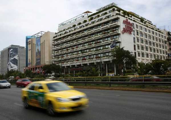 Πορεία διαμαρτυρίας εργαζομένων του ξενοδοχείου Athens Ledra