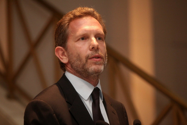 Ίσες αποστάσεις από Γερουλάνο για τον β' γύρο στην Αθήνα: Ούτε Μπακογιάννη ούτε Ηλιόπουλο