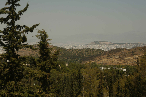 Υμηττός ώρα μηδέν: Η κλιματική κρίση και όσα πρέπει να γίνουν για να μην καιγόμαστε και να μην πλημμυρίζουμε