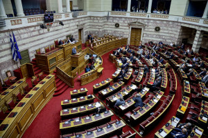 Απέχουν από τη ψηφοφορία για Παπαγγελόπουλο ΚΚΕ, ΜέΡΑ 25 - Αποχώρησαν από τη Βουλή, τους ακολούθησε η Ελληνική Λύση