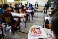 «Καμία συζήτηση για κλείσιμο των σχολείων» λέει η Νίκη Κεραμέως