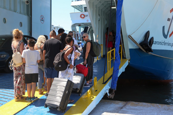 ΟΑΕΔ: Αιτήσεις για τον κοινωνικό τουρισμό μέσω του gov.gr, αυξάνονται οι δικαιούχοι