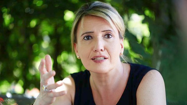 Ζ. Πέτερ: Η ελάφρυνση χρέους είναι η καλύτερη λύση