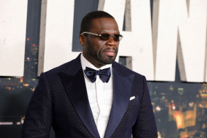 Το 2008 ο 50 Cent βοήθησε να μεταμορφωθεί ένας παραμελημένος κήπος στο Κουίνς με σύστημα συλλογής βρόχινου νερού. Σήμερα ο χώρος φέρει ακόμα το όνομά του