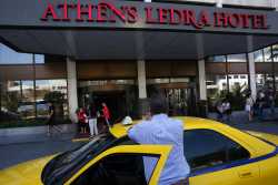 Ώρα μηδέν για το Athens Ledra Hotel
