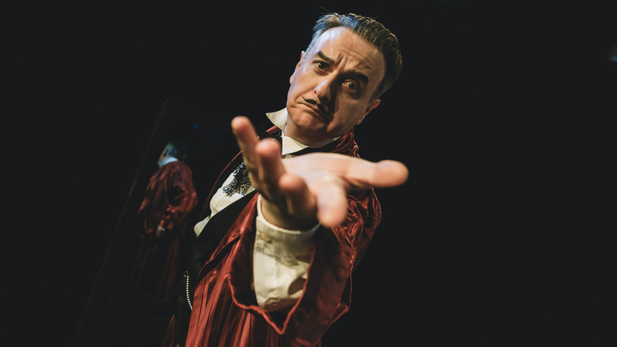 «Ο Φιάκας»: Η κωμωδία της χρονιάς συνεχίζεται με τον Γιώργο Γαλίτη