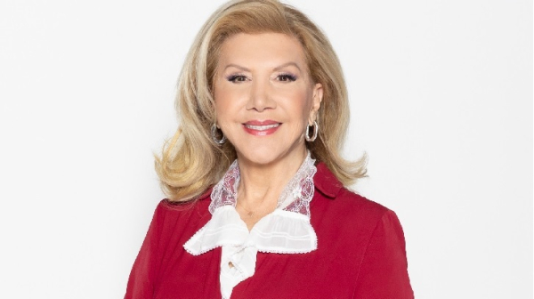 Τα ζώδια με τη Λίτσα Πατέρα επιστρέφουν: Πού και πότε θα την βλέπουμε