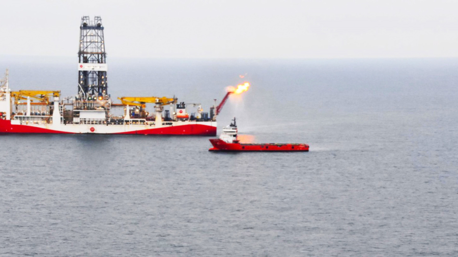 Σε «ελεύθερη πτώση» οι τιμές του πετρελαίου στις διεθνείς αγορές