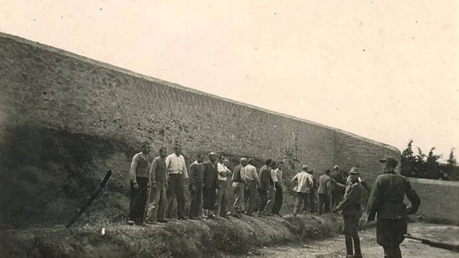 Ο Αριστοτέλης Σαρρηκώστας για τους 200 εκτελεσθέντες στην Καισαριανή: Ενα ματωμένο αυλάκι στην άσφαλτο του δρόμου