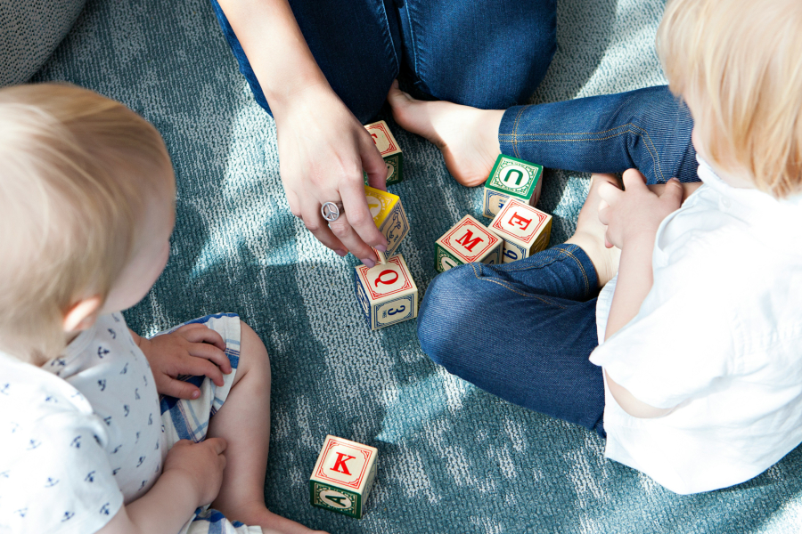 Επίδομα παιδιού Α21: Έρχονται νέα μηνύματά για την προπληρωμένη κάρτα