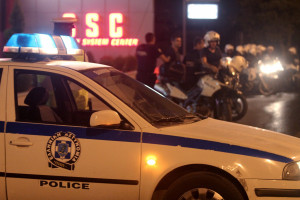 «Άβατο» Εξαρχείων: Αντιμέτωποι με οργανωμένο στρατό βρέθηκαν οι λιμενικοί