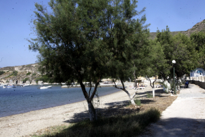Μήλος: «Παγώνουν» οι οικοδομικές άδειες στις προστατευόμενες περιοχές