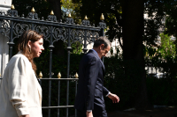 Ο Μητσοτάκης μεταξύ ΟΠΕΚΕΠΕ και… Ορμούζ