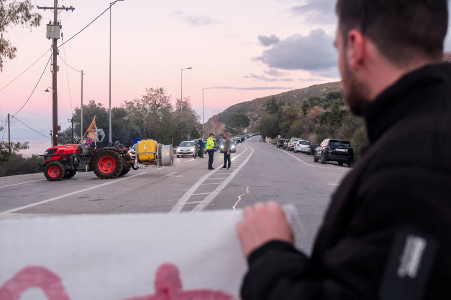 Πρωτοφανής η συμπαράσταση των πολιτών στο κλείσιμο των δρόμων