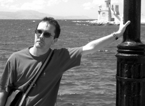 Αποκεφαλισμός στο Παρίσι: Καταδικάστηκε φοιτήτρια που έγραψε στο Facebook ότι ο καθηγητής «το άξιζε»!