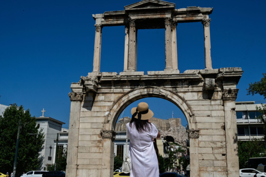 Δ. Αθηναίων: Το πρόγραμμα των δωρεάν ξεναγήσεων του Μάρτη σε εμβληματικά σημεία της πόλης