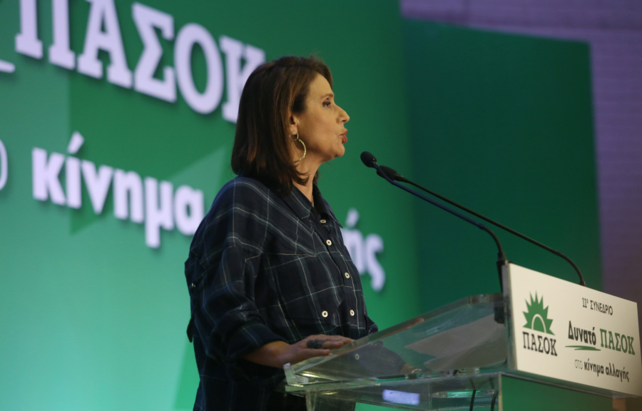 Στην Επιτροπή Δεοντολογίας η Μπατζελή μετά τις «εκτός γραμμής» ΠΑΣΟΚ δηλώσεις της