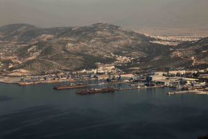 Στρατηγική συμμαχία AKTOR - ONEX για τη διεκδίκηση του Λιμένος Ελευσίνας