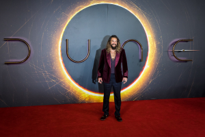 «Dune 3»: Ο Τζέισον Μομόα ξύρισε το μούσι του μετά από 6 χρόνια και από εμάς είναι «όχι»