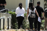 Ελεύθερη με περιοριστικούς όρους η 38χρονη για τις ταξιδιωτικές απάτες