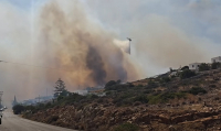 Πύρινος εφιάλτης σε Ρέθυμνο, Πάρο και Άνδρο: Μπαράζ «112», ώρες αγωνίας για 50 άτομα στην Πρέβελη (Βίντεο - Εικόνες)