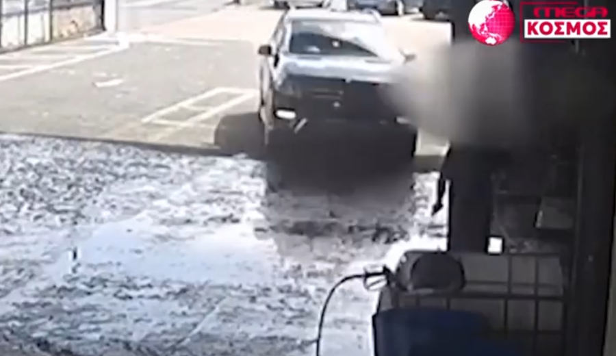 Σκωτία: Η στιγμή που ένας 55χρονος προσπαθεί να σκοτώσει τον γιο του