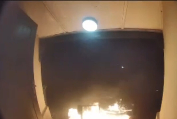 Βρετανία: Φωτιά σε τέμενος του Πισχέβεν - Για «έγκλημα μίσους» κάνουν λόγο οι αρχές