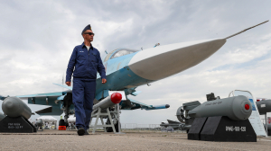 Νέα ένταση: Ρωσικά μαχητικά αναχαίτισαν αμερικάνικα